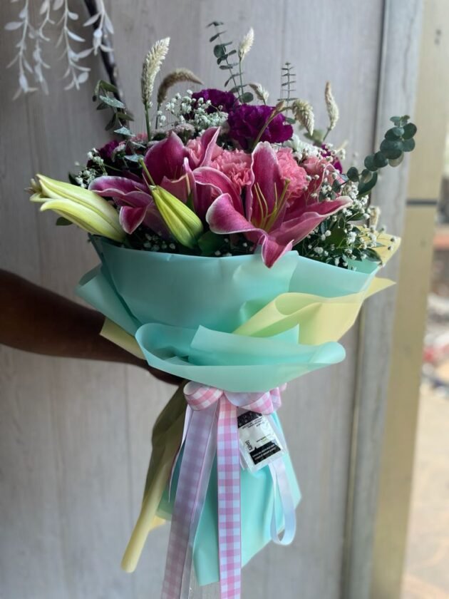 Juliet Handtied