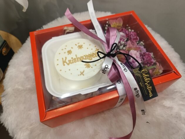 Vermilion Symphony Floral and Cake