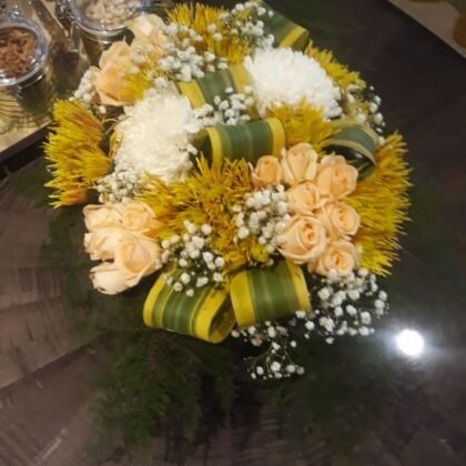 Arrangement for your table