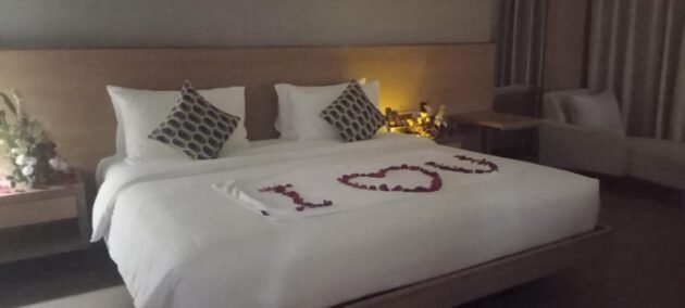 First night bed decor