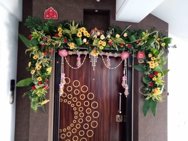 Freshly done decor for front gante