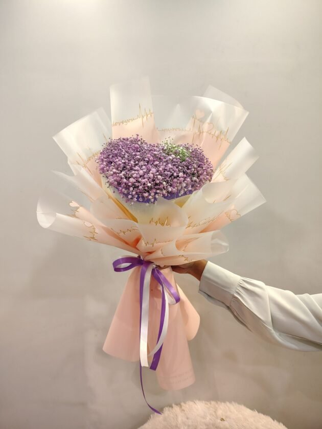 ethereal gypsophila heart