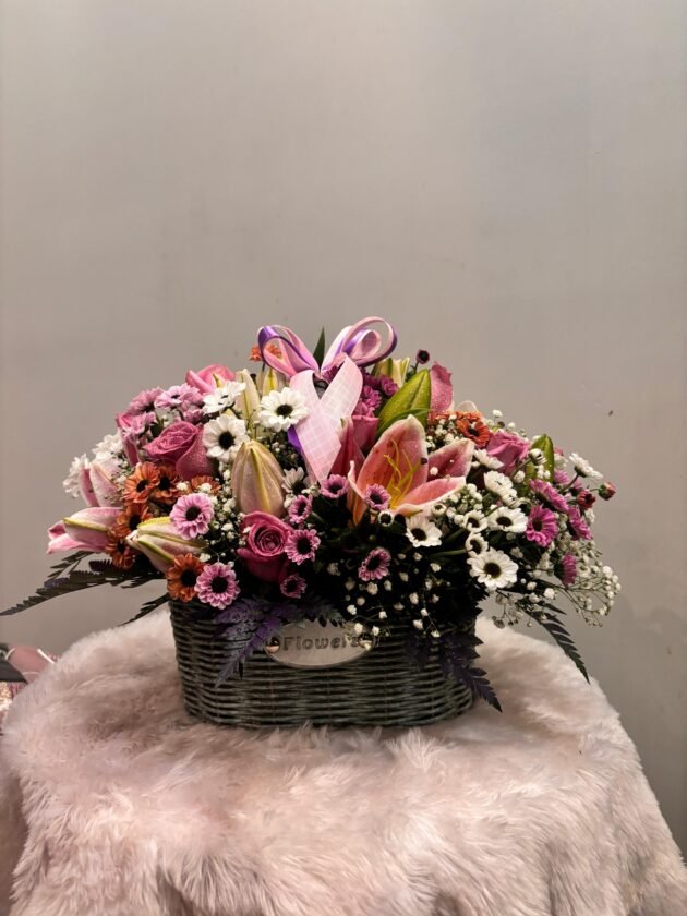 sentini love with lilies in basket