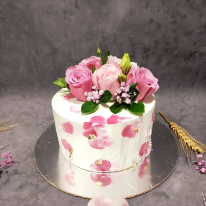 Floral at the top cake
