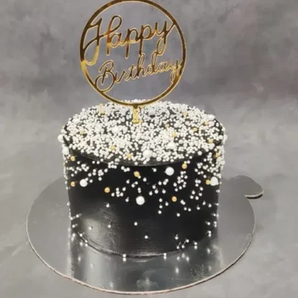 Pearly black cake