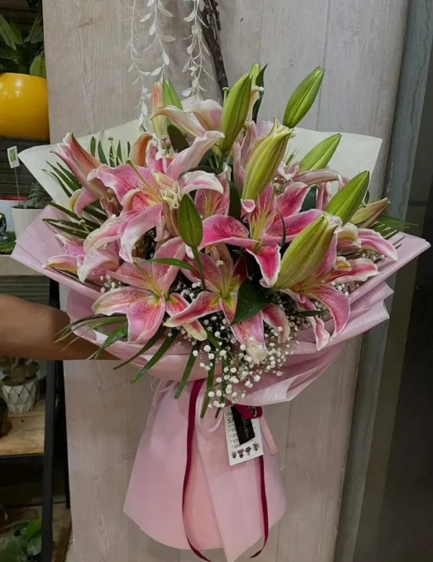 batch_Pink Oriental Lily Bunch