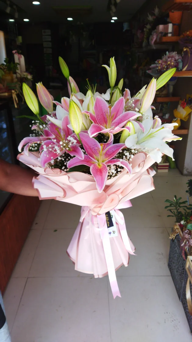 batch_lilies garden