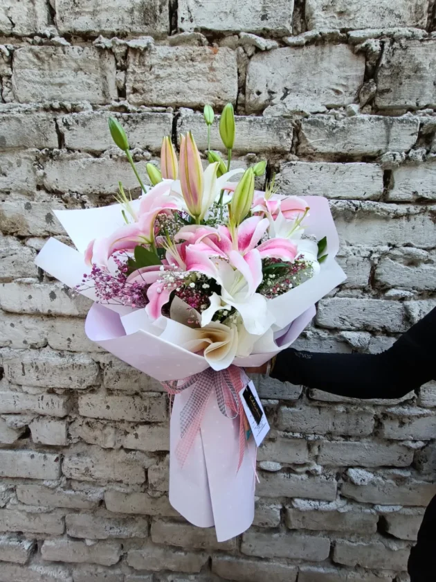 batch_lilies with coloured gypso