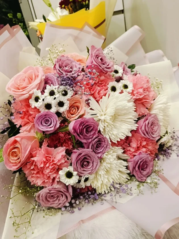 mix flowers bunch