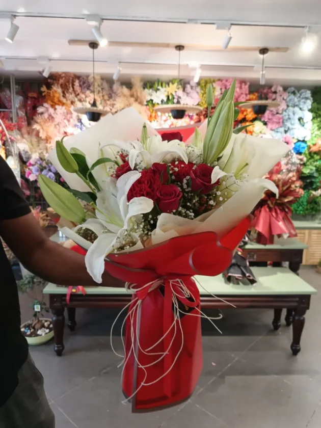 regular white lily red rose bunch