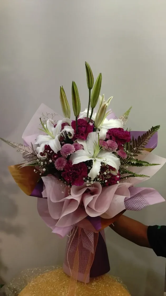 batch_white and purple combo bunch