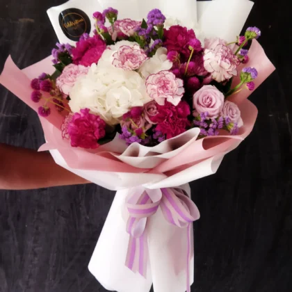 batch_white n purple handtied florals