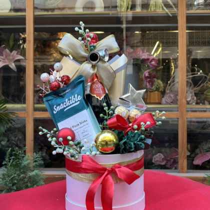 Crimson Cheer Hamper