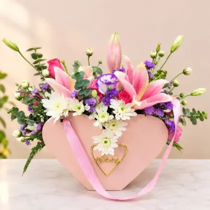 Heart of Gold Mom’s Floral Hamper